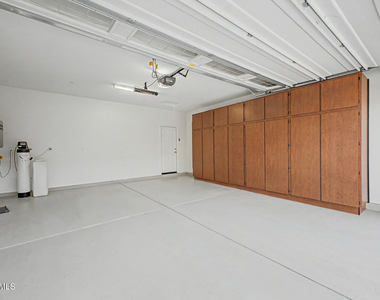 1460 N Banning -- - Photo Thumbnail 23