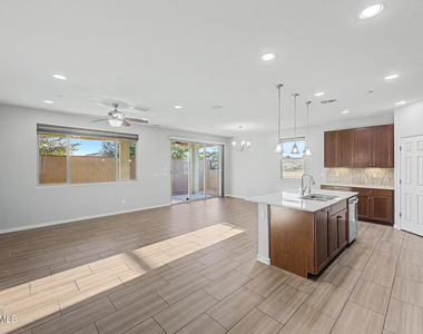 1460 N Banning -- - Photo Thumbnail 5