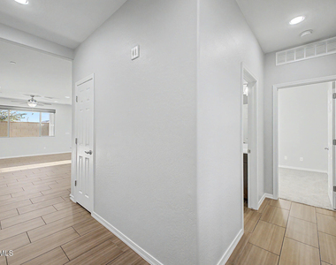 1460 N Banning -- - Photo Thumbnail 4