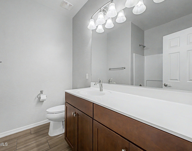 1460 N Banning -- - Photo Thumbnail 21