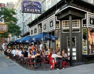 Hudson Street - Photo Thumbnail 6