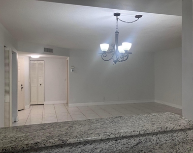 3323 Perimeter Drive - Photo Thumbnail 33