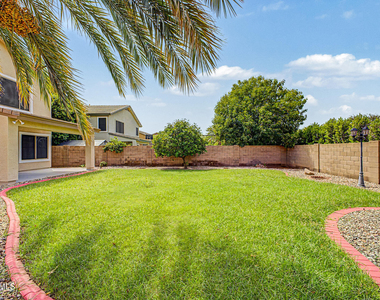 3358 E Park Avenue - Photo Thumbnail 44