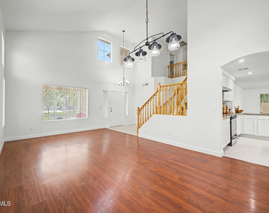 3358 E Park Avenue - Photo Thumbnail 9