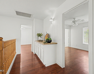 3358 E Park Avenue - Photo Thumbnail 21