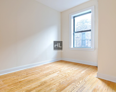 East 13th Street - Photo Thumbnail 2