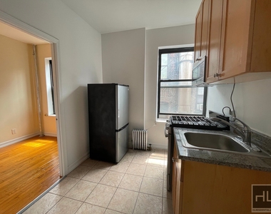 East 13th Street - Photo Thumbnail 2