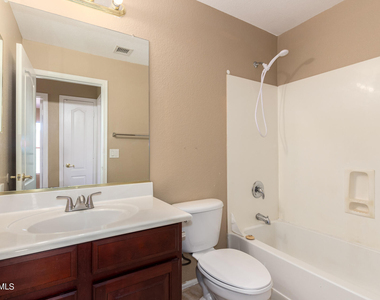 28030 N 23rd Drive - Photo Thumbnail 21