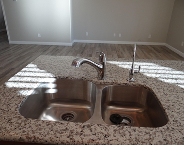10331 W Carlota Lane - Photo Thumbnail 35