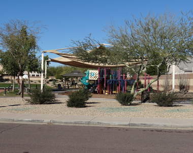 10331 W Carlota Lane - Photo Thumbnail 3