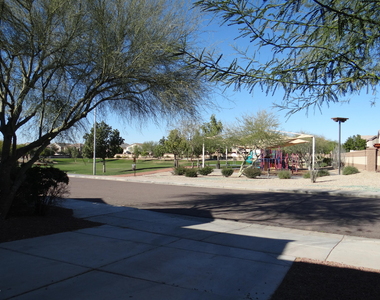 10331 W Carlota Lane - Photo Thumbnail 2