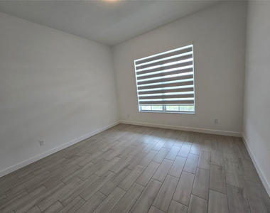 1083 Tangled Orchard Trace - Photo Thumbnail 3