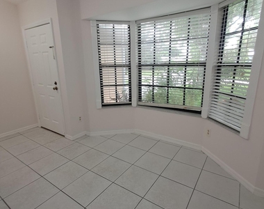 1880 Sw Bradway Lane - Photo Thumbnail 2