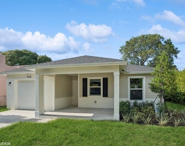 636 35th Street - Photo Thumbnail 2
