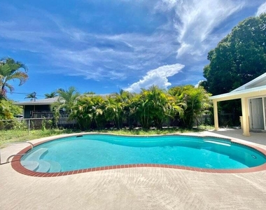660 Ne 34th Court - Photo Thumbnail 8