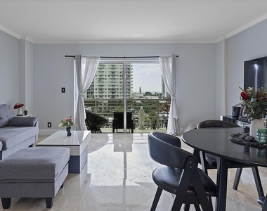 2900 Ne 30th Street - Photo Thumbnail 11