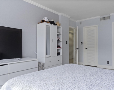 2900 Ne 30th Street - Photo Thumbnail 23
