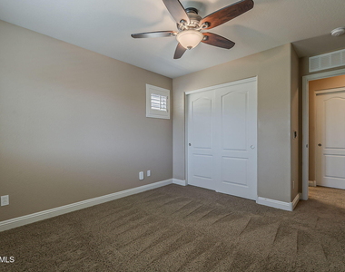 3476 E Orchid Lane - Photo Thumbnail 22