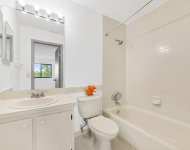 5200 Nw 31st Avenue - Photo Thumbnail 25