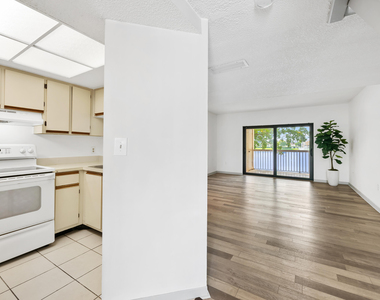 5200 Nw 31st Avenue - Photo Thumbnail 8