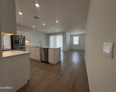 17790 W Turquoise Avenue - Photo Thumbnail 13