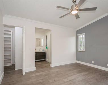 4367 Dogwood Circle - Photo Thumbnail 13