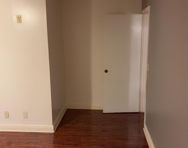 1600 Forest Lakes Circle - Photo Thumbnail 21