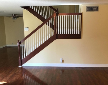 1600 Forest Lakes Circle - Photo Thumbnail 14