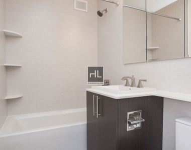 Park Avenue South - Photo Thumbnail 1