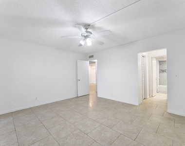 632 Nw 13th Street - Photo Thumbnail 10