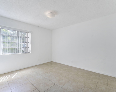 632 Nw 13th Street - Photo Thumbnail 14
