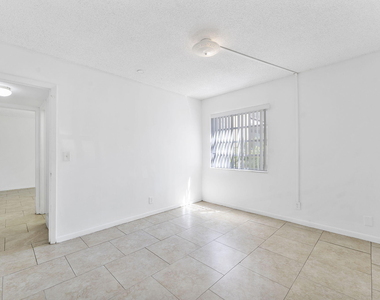 632 Nw 13th Street - Photo Thumbnail 15