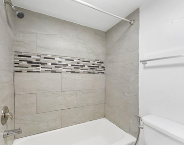 632 Nw 13th Street - Photo Thumbnail 13