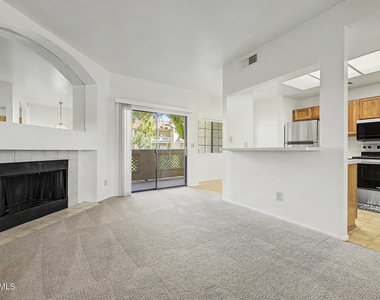 930 N Mesa Drive - Photo Thumbnail 4