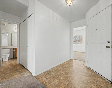 930 N Mesa Drive - Photo Thumbnail 12