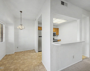 930 N Mesa Drive - Photo Thumbnail 6