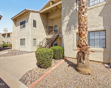 930 N Mesa Drive - Photo Thumbnail 2