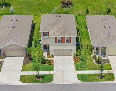 10764 Sw Vasari Way - Photo Thumbnail 1