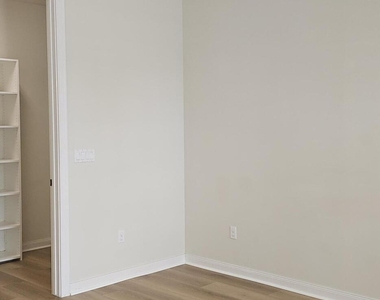 1173 Islamorada Drive - Photo Thumbnail 11