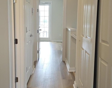 1173 Islamorada Drive - Photo Thumbnail 8