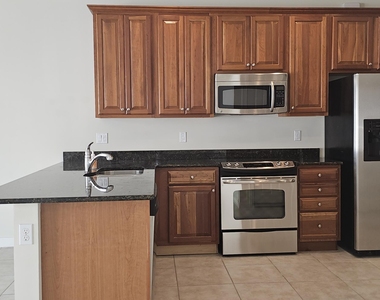 1173 Islamorada Drive - Photo Thumbnail 4