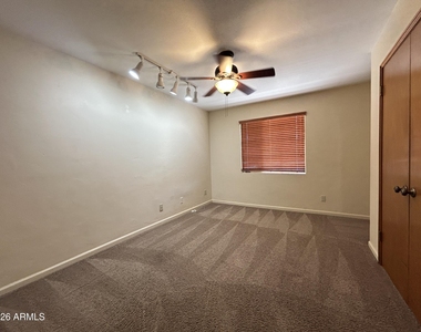 3122 E Montecito Avenue - Photo Thumbnail 14