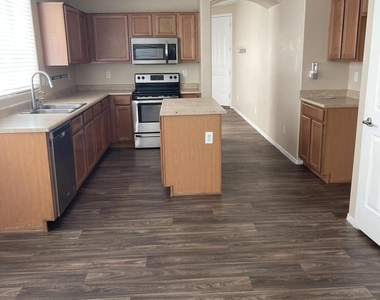 4626 E Murrieta Road - Photo Thumbnail 2