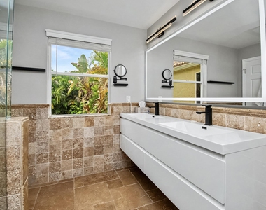 7685 Nw 61st Terrace - Photo Thumbnail 36