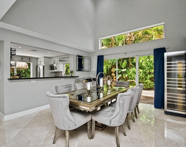 7685 Nw 61st Terrace - Photo Thumbnail 6