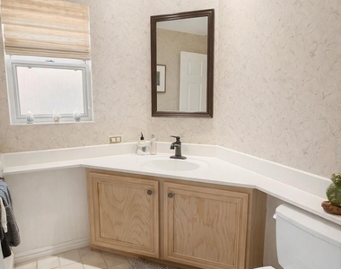 15018 W Huron Drive - Photo Thumbnail 14