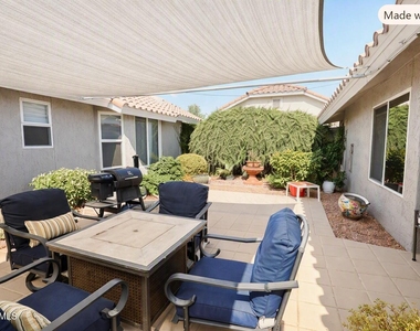 15018 W Huron Drive - Photo Thumbnail 8