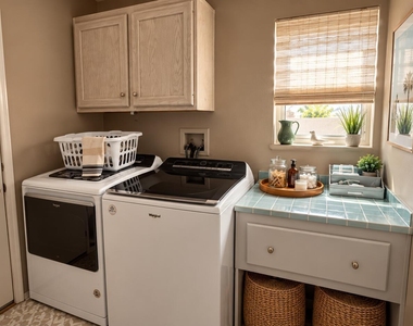 15018 W Huron Drive - Photo Thumbnail 24