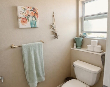 15018 W Huron Drive - Photo Thumbnail 20