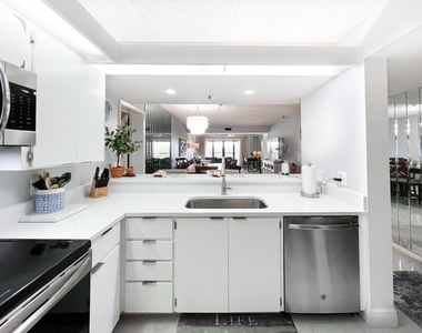 301 Ocean Bluffs Boulevard - Photo Thumbnail 7